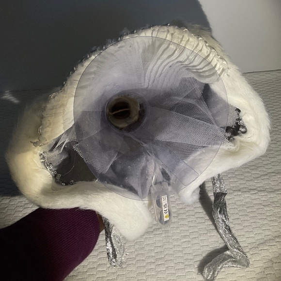 African American Angel Christmas Tree Topper - Wings Light Up - 16.5 Inch - Picture 13 of 14